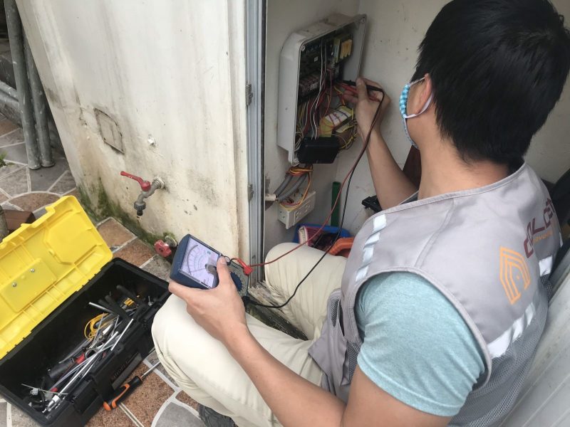 Golden Việt - sửa chữa và thay thế bảng mạch điều khiển cho cổng tự động