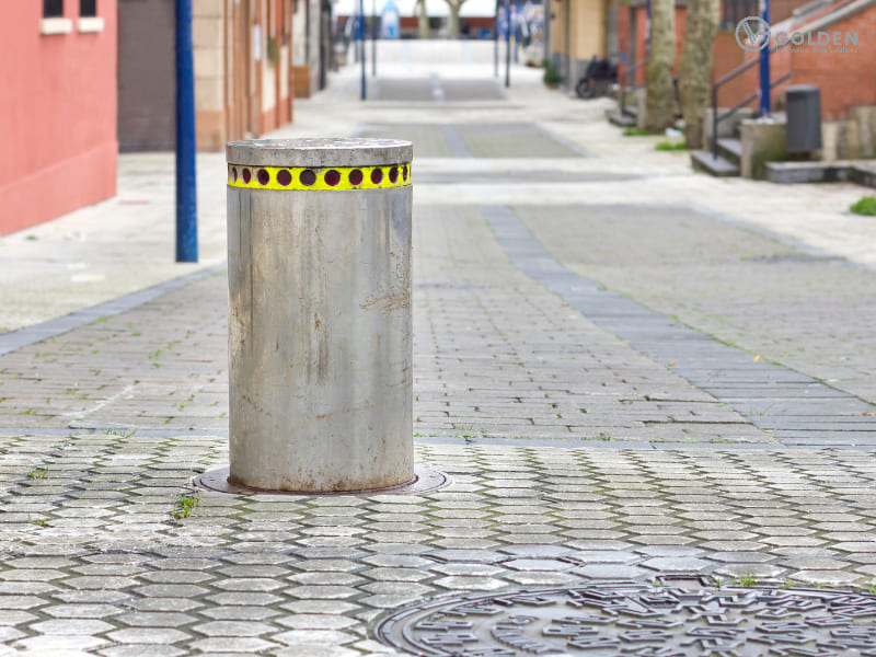 Cấu tạo của cột chắn xe bollard