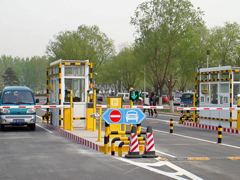 Hệ thống barie tự động ban ngày