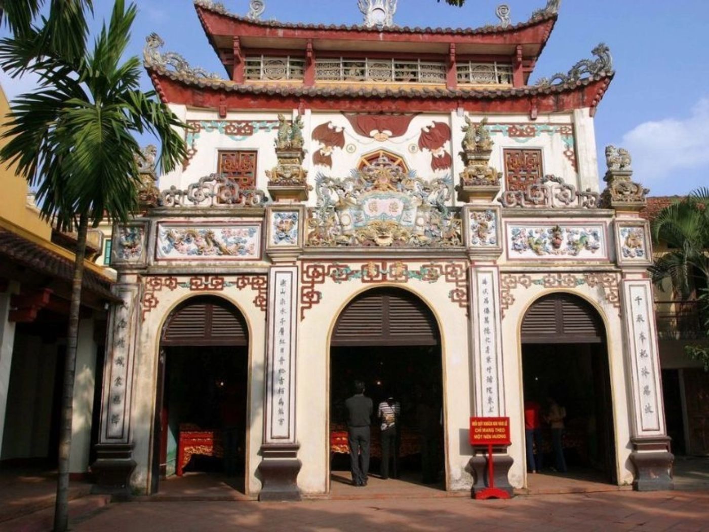Mẫu cổng tam quan ấn tượng