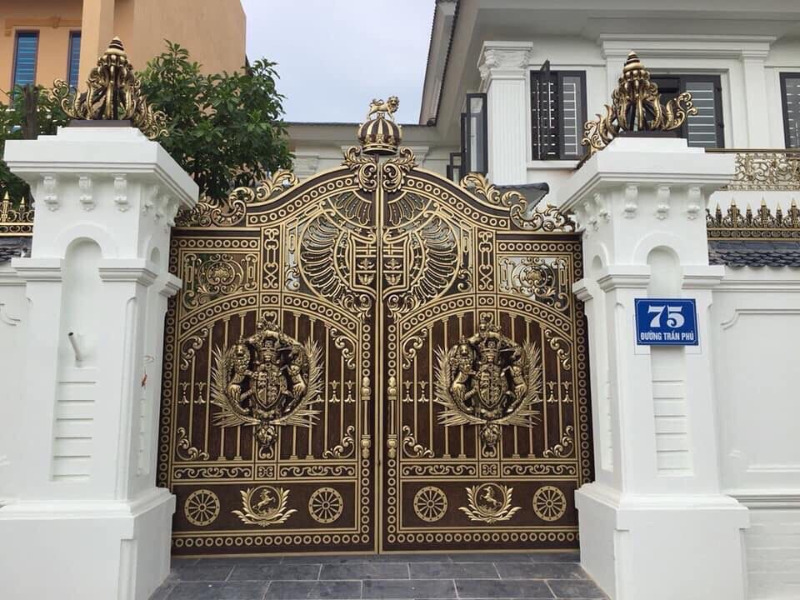 Nguyên nhân trụ cổng giữa cửa là đại kỵ