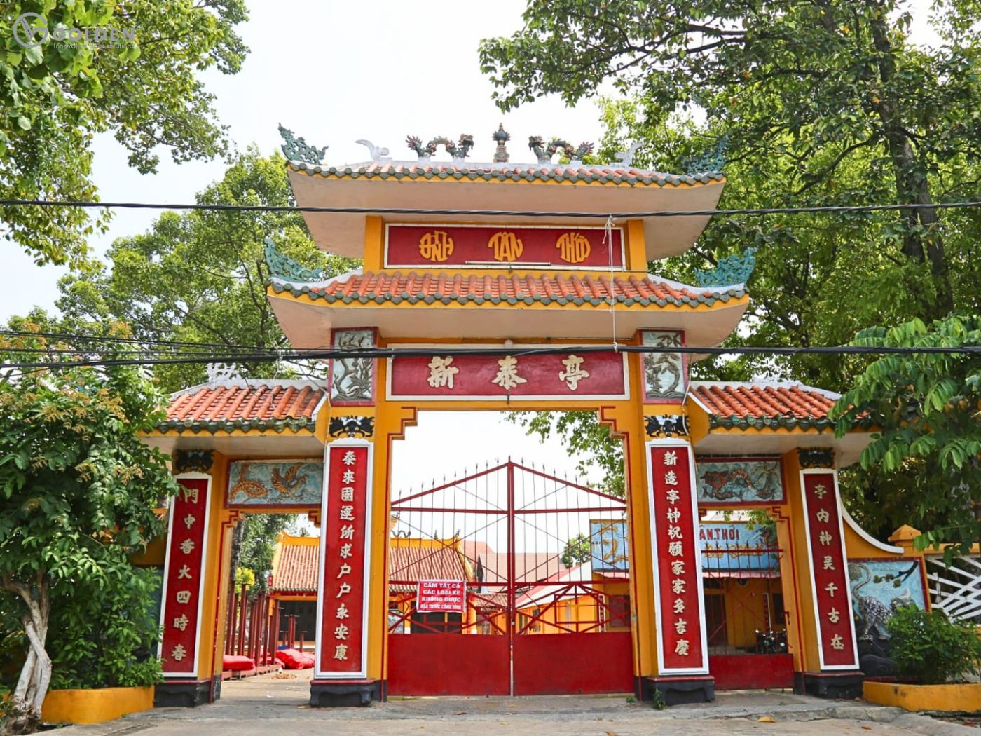 Những điều cần lưu ý khi chọn cổng tam quan